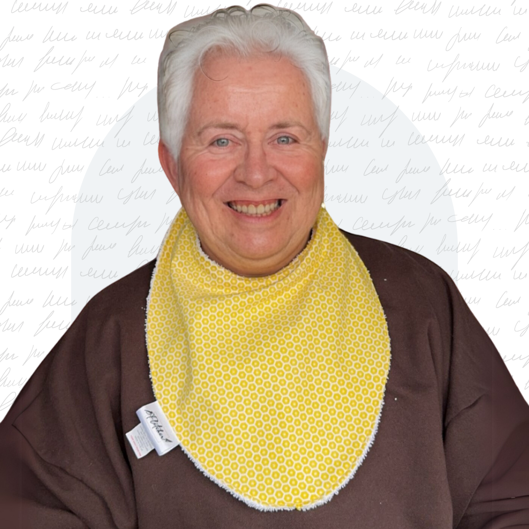 Adult Circular Bandana Dignity Bib